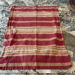 Pottery Barn striped duvet cover, King, 2 decorative pillowcases